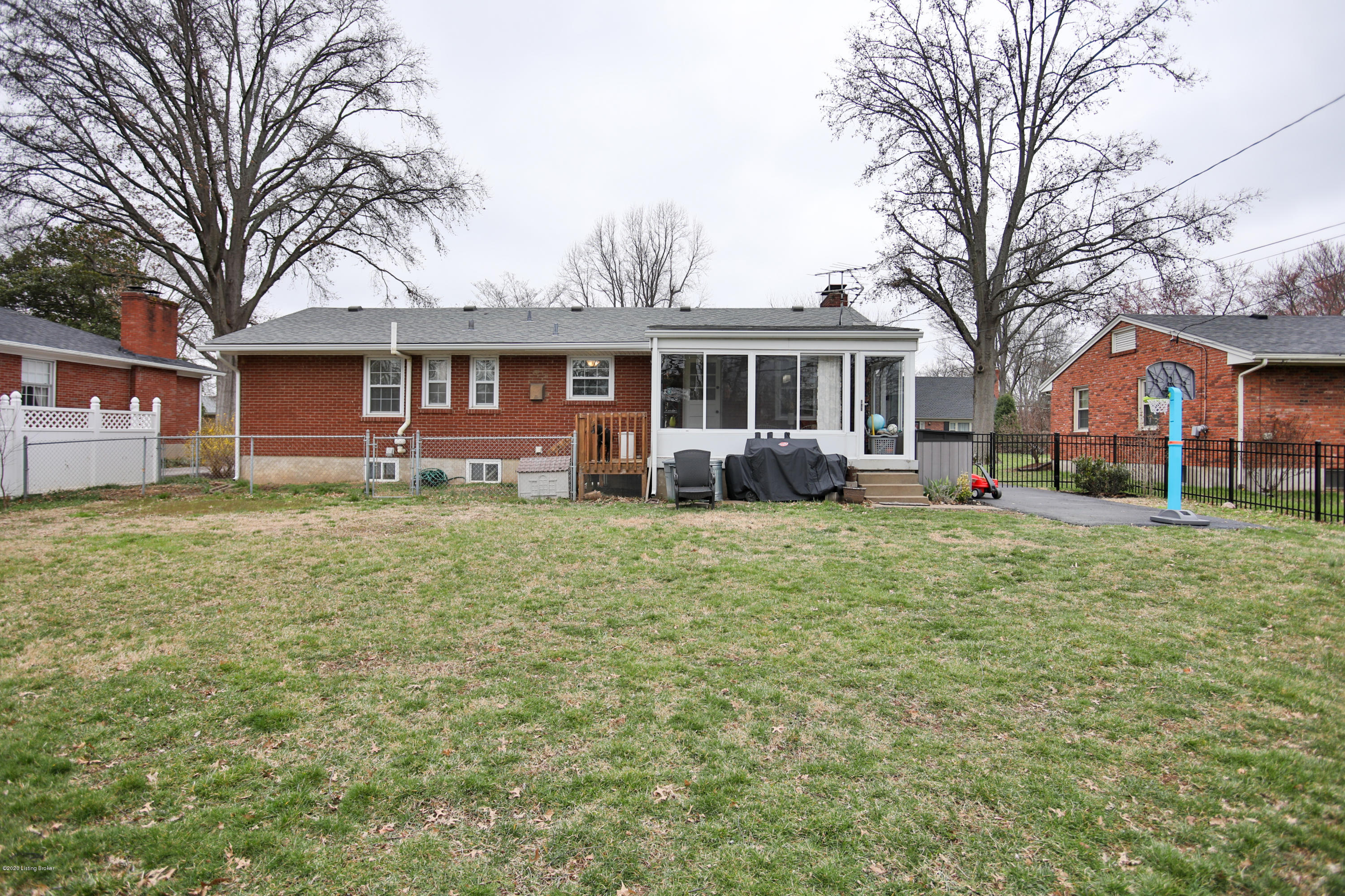 3534 Winchester Road Louisville, KY 40207 - Photo 24 of 25 1-51