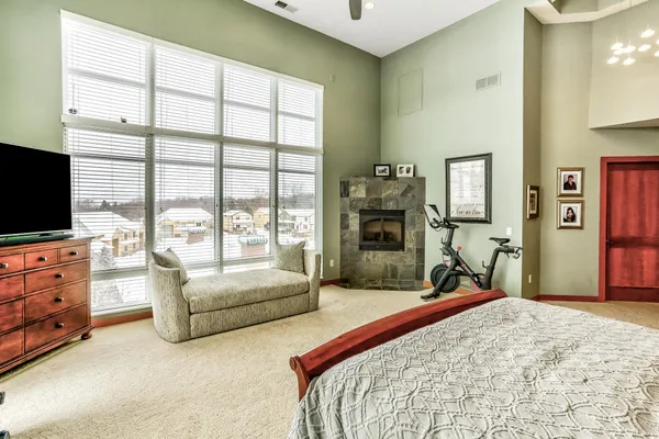$1,299,000 | 1070 Grandview Court Northeast, Unit 406, Columbia Heights, MN 55421