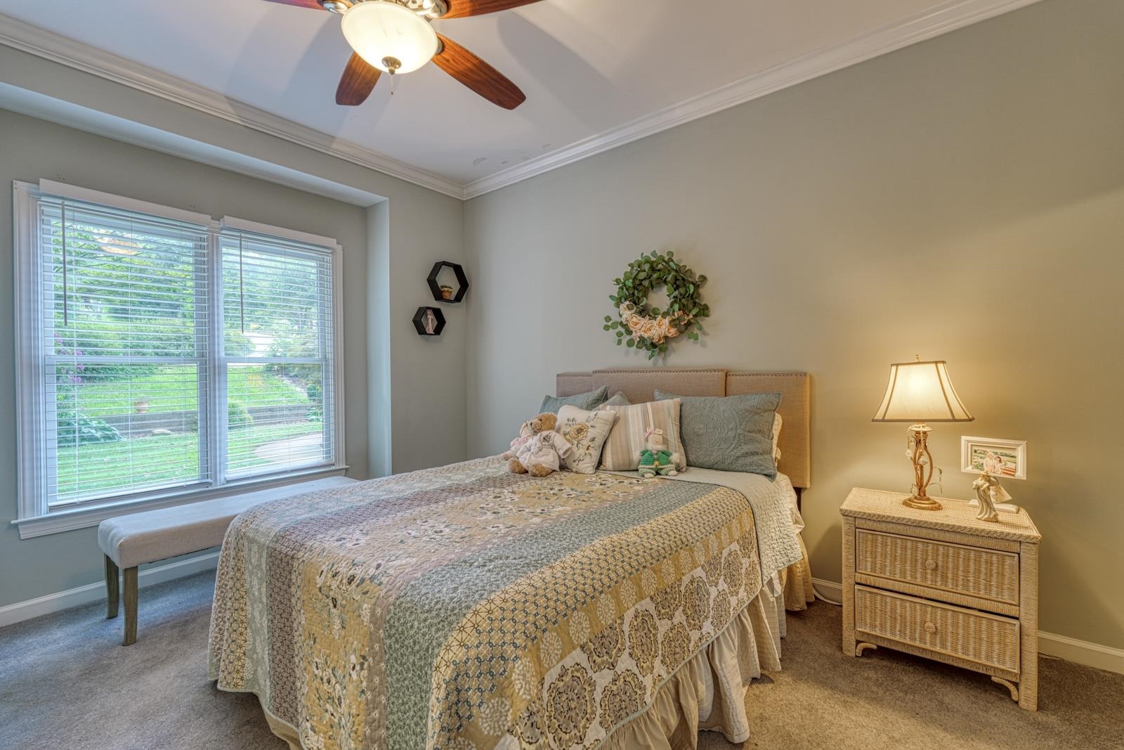 335 Hillcove Point Wellford, SC 29385 - Photo 18 of 50