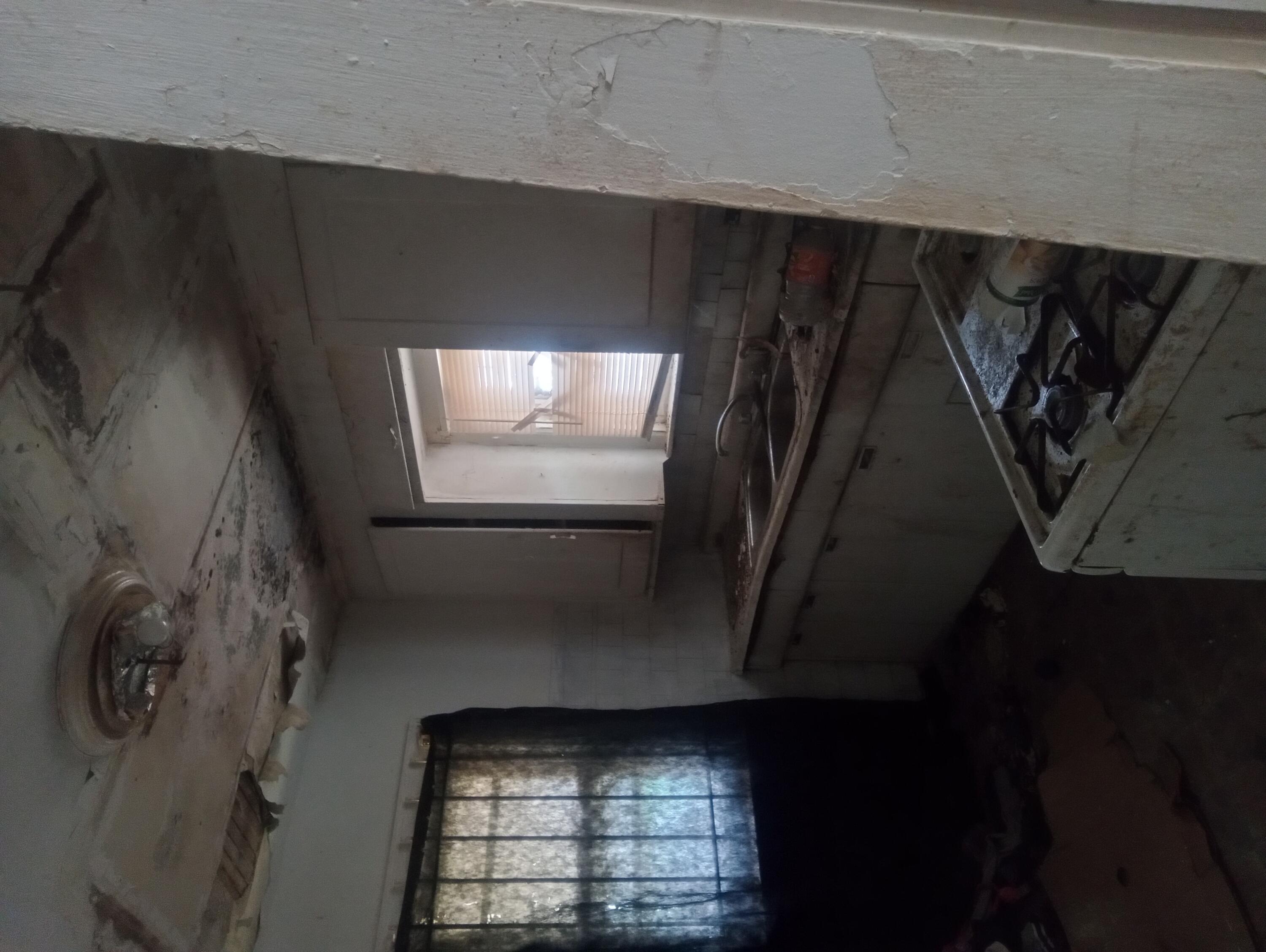 14294 Roselawn Street Detroit, MI 48238 - Photo 2 of 5 IND KITCHEN