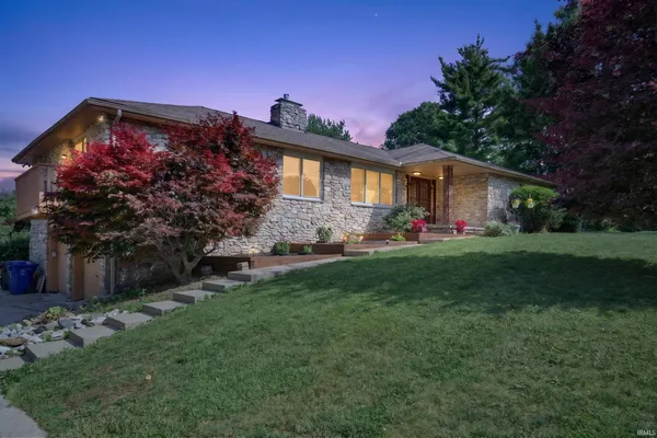 $425,000 | 1503 East Southway Boulevard, Kokomo, IN 46902