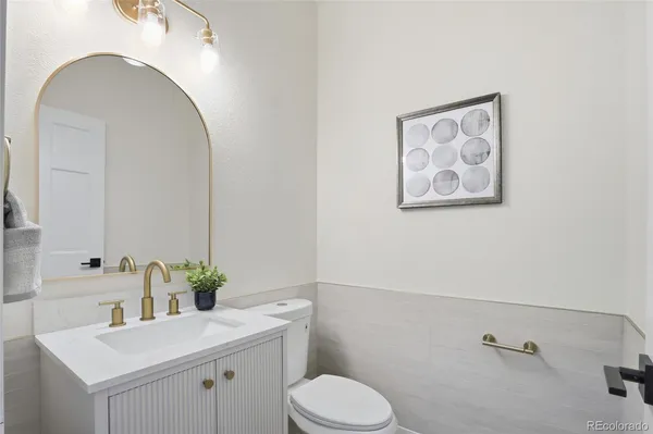 $1,099,000 | 23464 East Heritage Parkway, Aurora, CO 80016