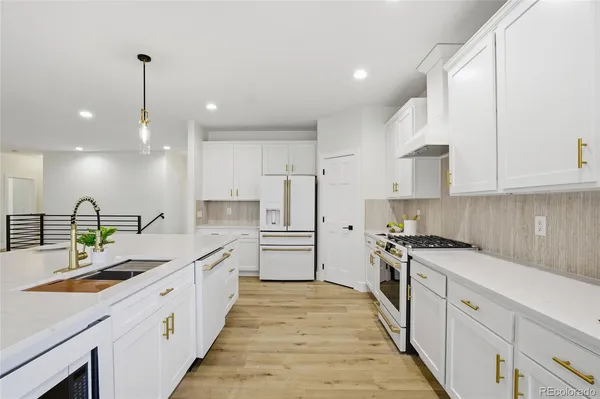 $1,099,000 | 23464 East Heritage Parkway, Aurora, CO 80016