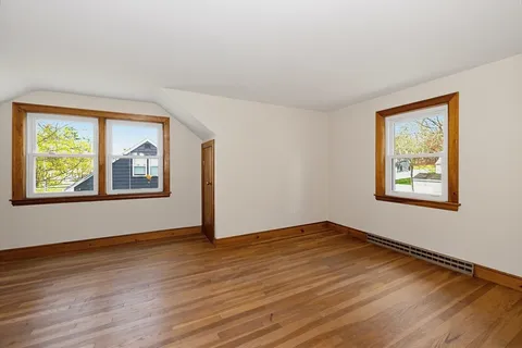$699,900 | 10 Tercentennial Drive, Billerica, MA 01821