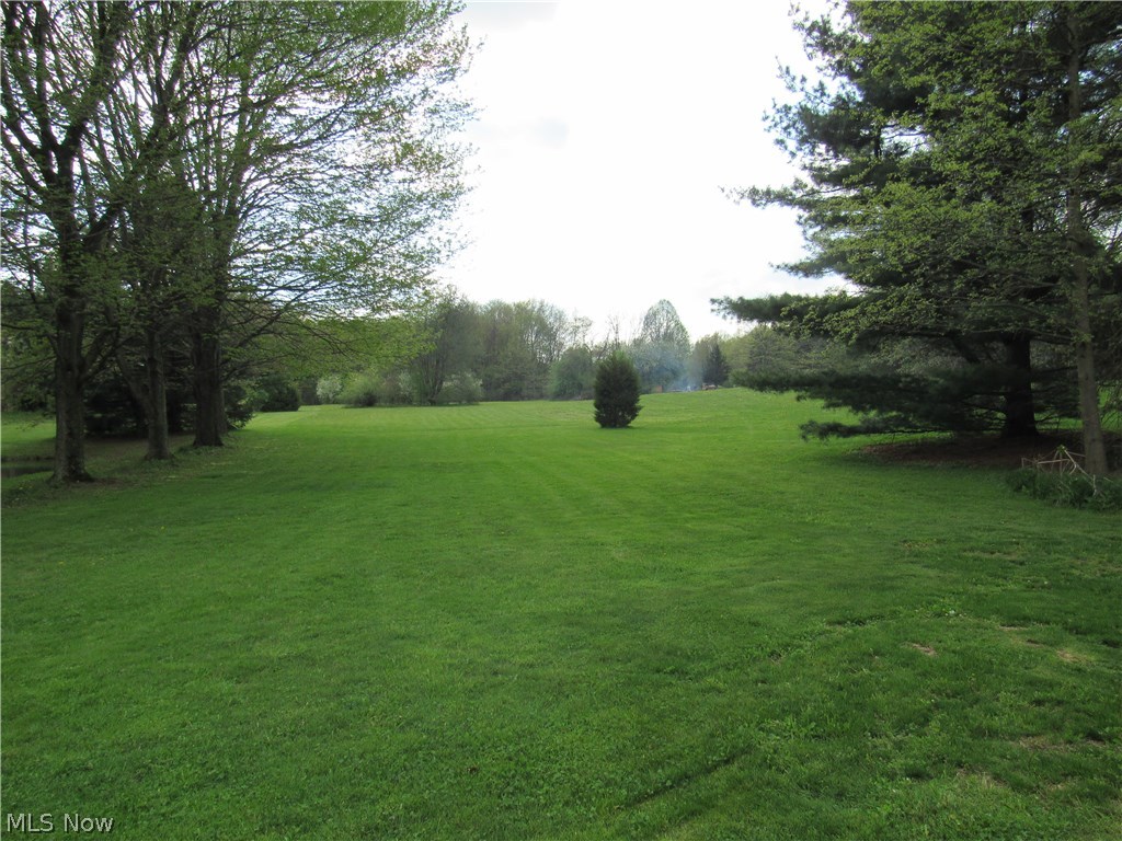 943 Sandy Lake Road Kent, OH 44240 - Photo 5 of 18 Gallery Image 5