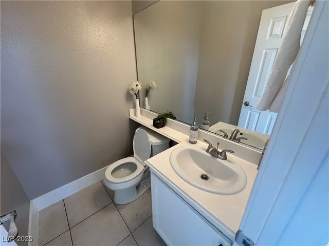 $2,200 | 2413 Rue De Bourdeaux, Henderson, NV 89074