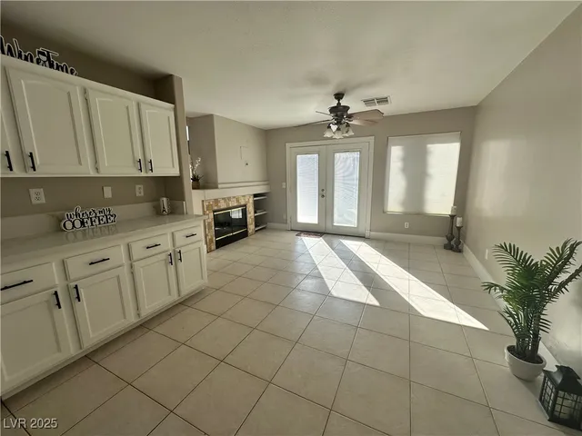 $2,200 | 2413 Rue De Bourdeaux, Henderson, NV 89074
