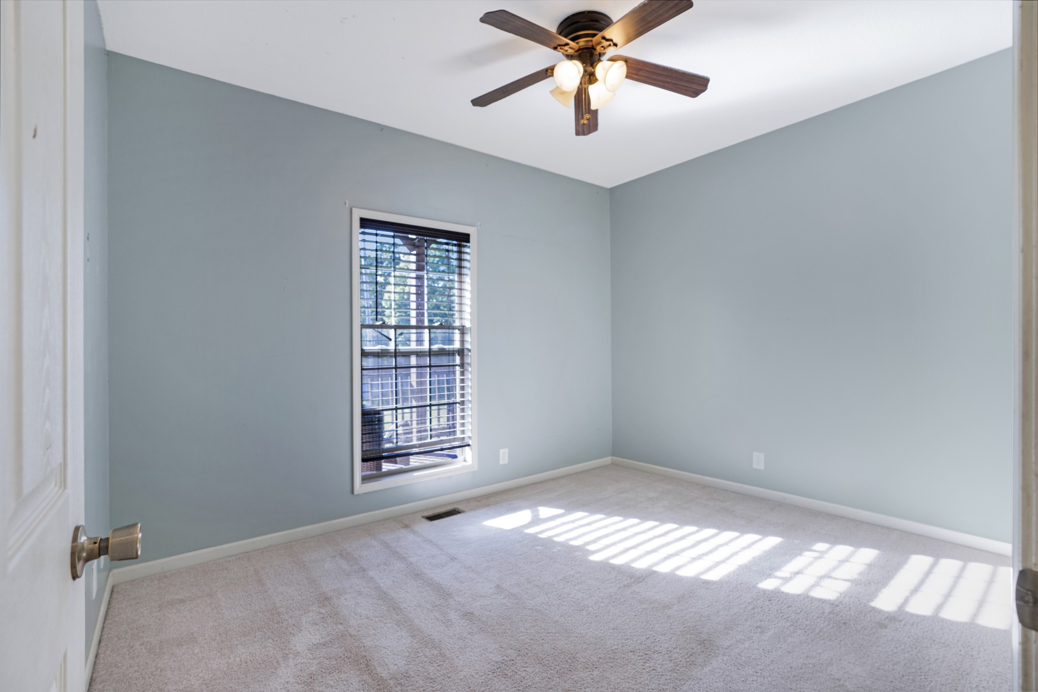 127 Jerry Smith Road Indian Mound, TN 37079 - Photo 23 of 30 Gallery Image 23