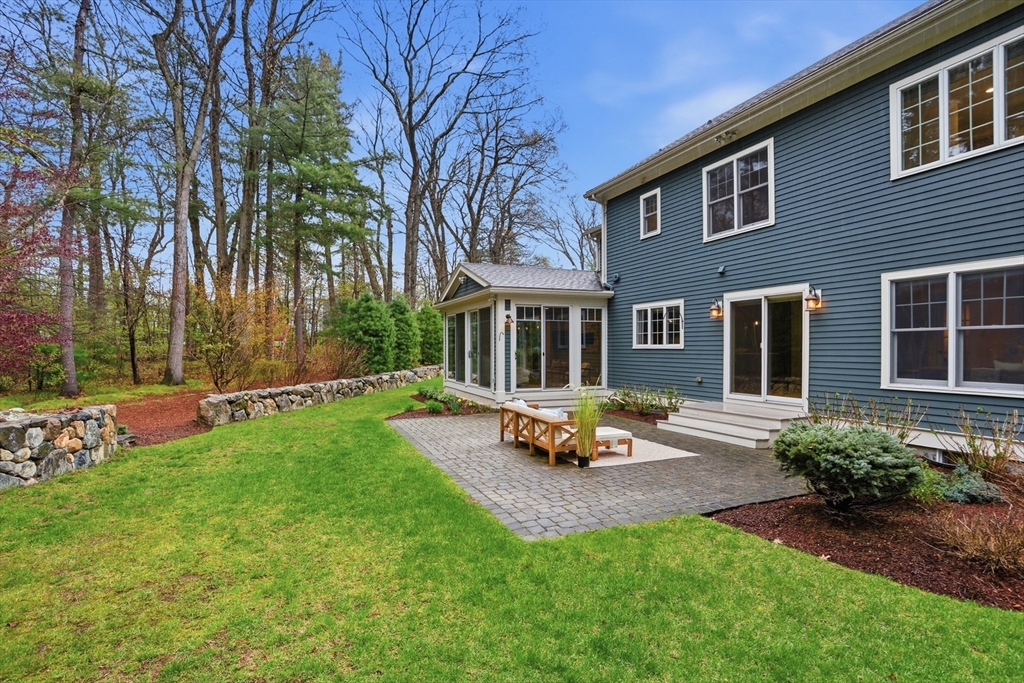 27 Maxwell Road Bedford, MA 01730 - Photo 38 of 42 Gallery Image 38