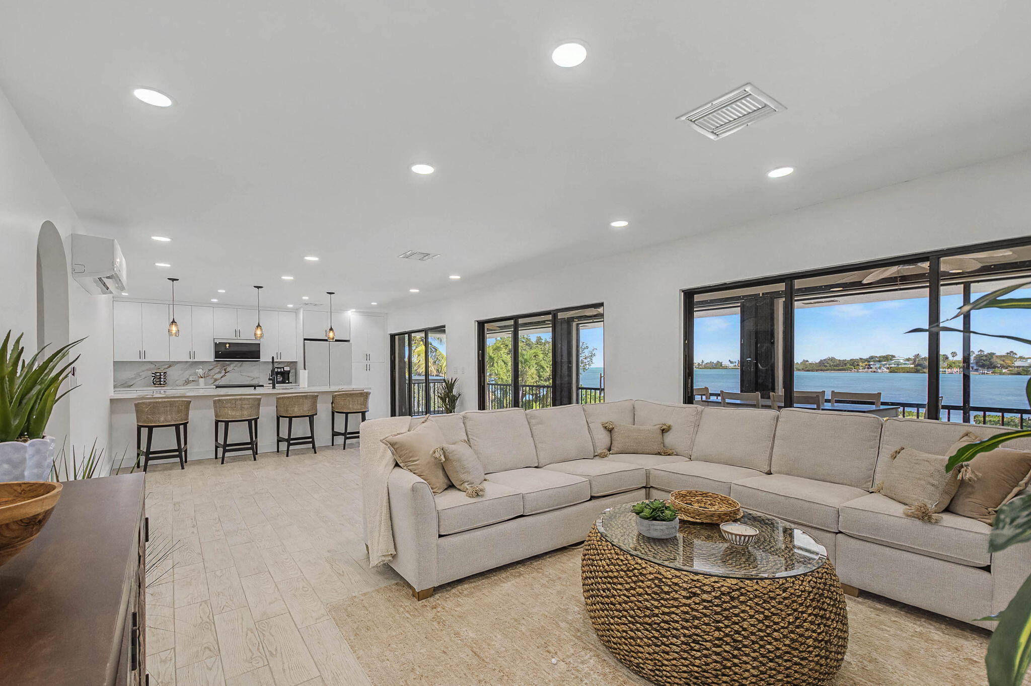 130 Brian Road Marathon, FL 33050 - Photo 5 of 29 25-web-or-mls-130-brian-rd