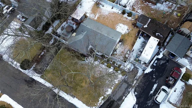 $619,000 | 24 Park Place, Patchogue, NY 11772