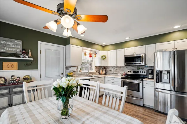 $619,000 | 24 Park Place, Patchogue, NY 11772