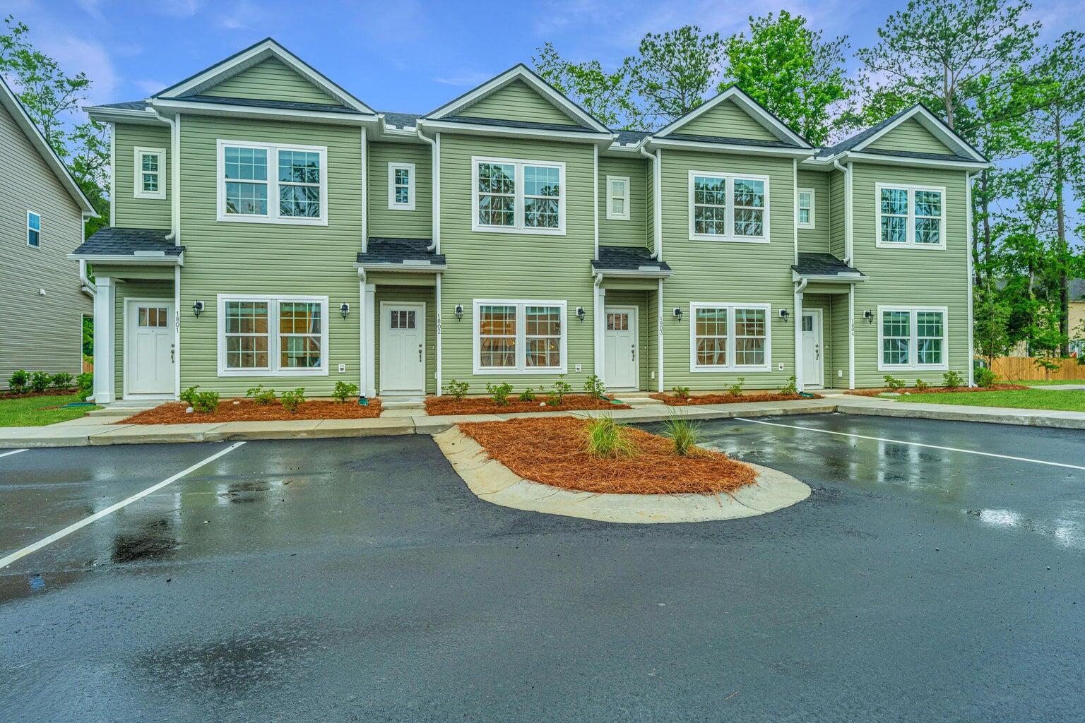 1103 Twin Rivers Drive, Unit 71 Wando, SC 29492 - Photo 3 of 38 20241018131955739592000000-o
