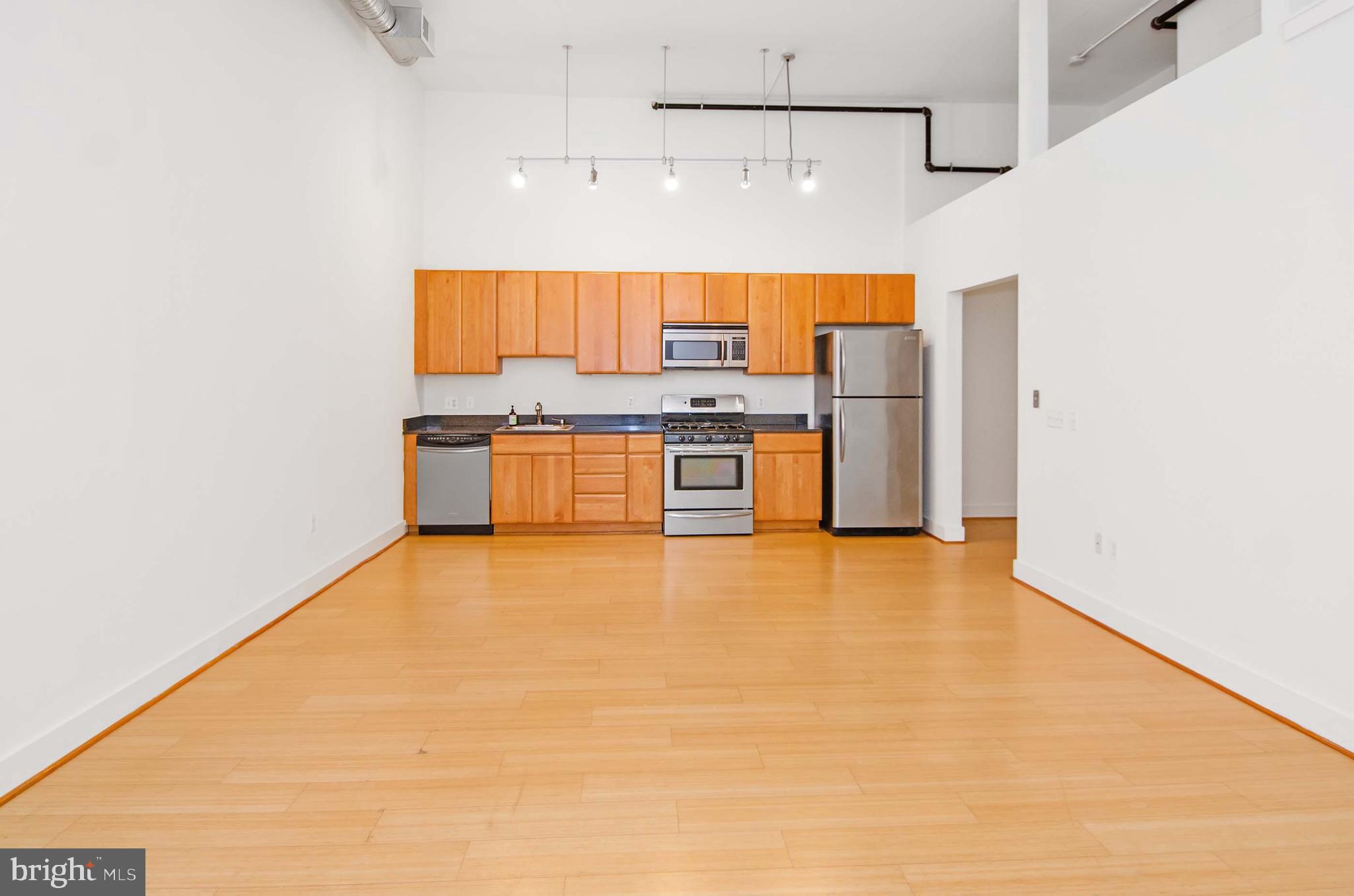 22 South Howard Street, Unit R402 Baltimore, MD 21201 - Photo 2 of 15