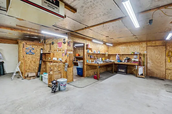 $325,000 | 11000 Wilvan Drive, Bitely, MI 49309