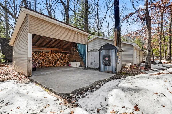 $325,000 | 11000 Wilvan Drive, Bitely, MI 49309