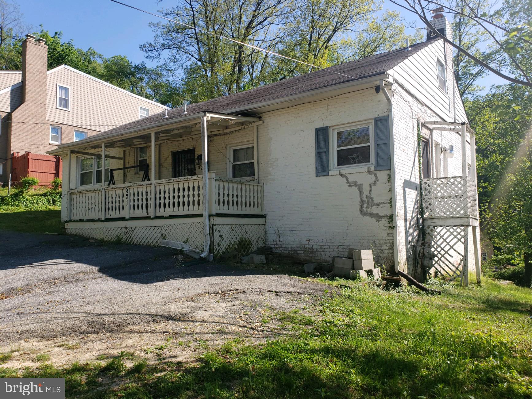 921 Ridge Road Southeast Washington, DC 20019 - Photo 1 of 10 Gallery Image 1