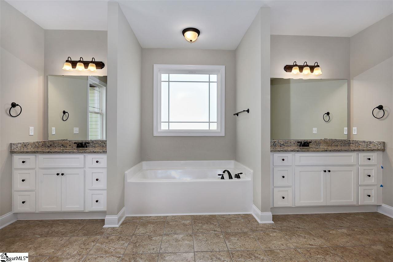 4 Elise Court Pelzer, SC 29669 - Photo 22 of 34 Gallery Image 22