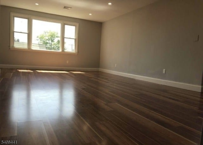 140 Prospect Street Garfield, NJ 07026 - Photo 4 of 12