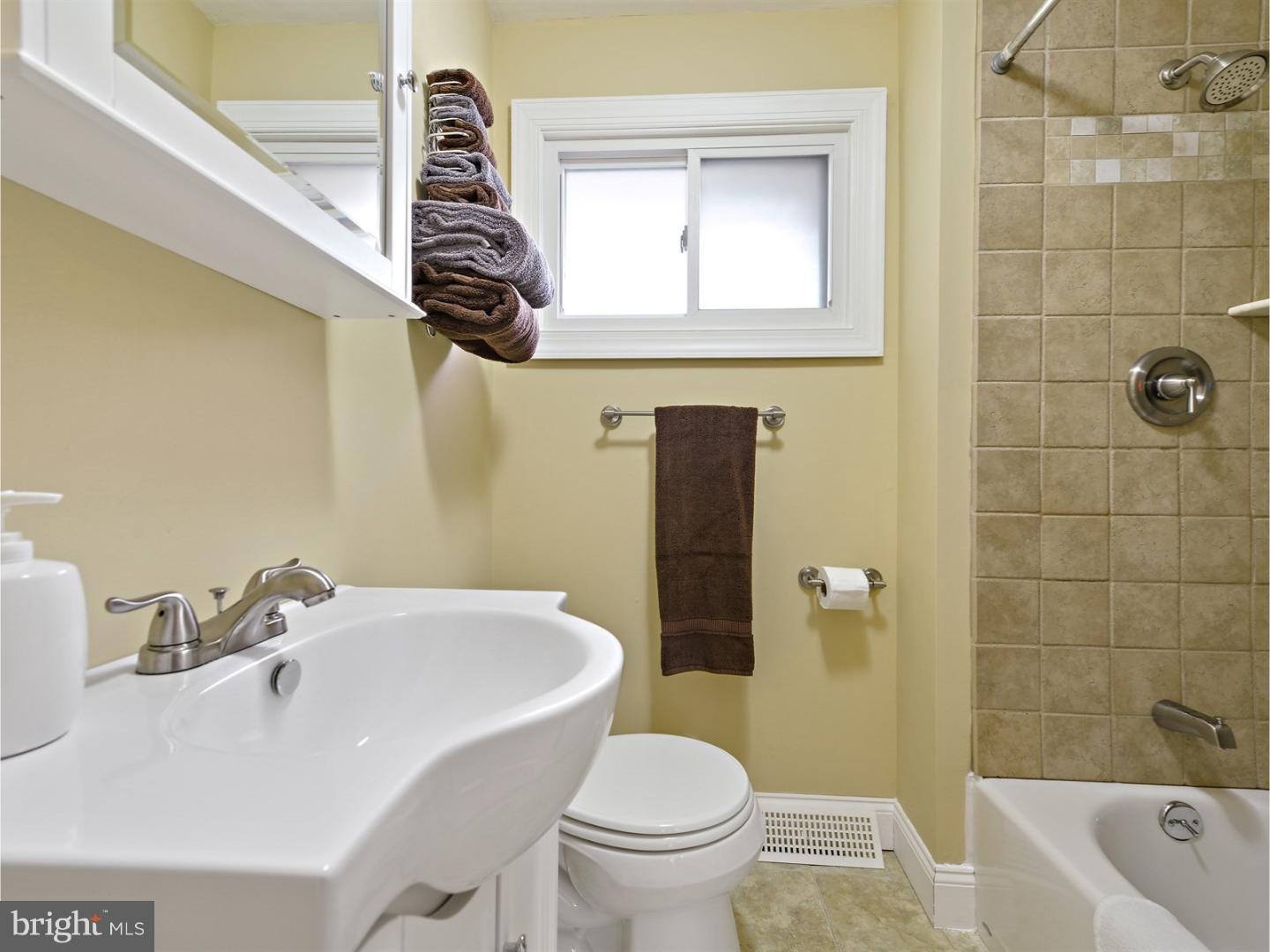 55 Rampart East Media, PA 19063 - Photo 14 of 25 Bathroom