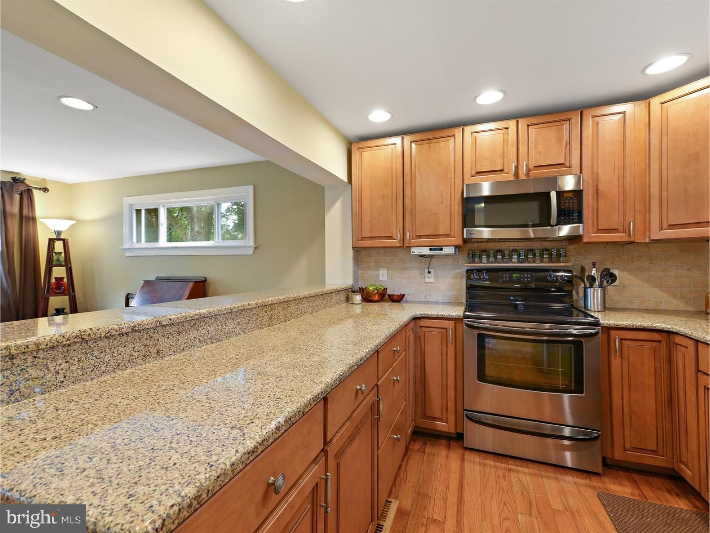 55 Rampart East Media, PA 19063 - Photo 5 of 25 Kitchen