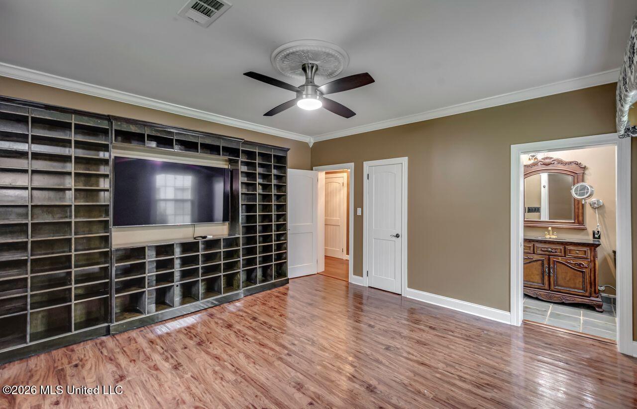 1016 Meadowbrook Road Jackson, MS 39206 - Photo 8 of 33 TUrP9zcQ