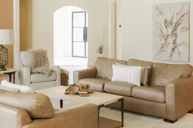 a view of a field with trees