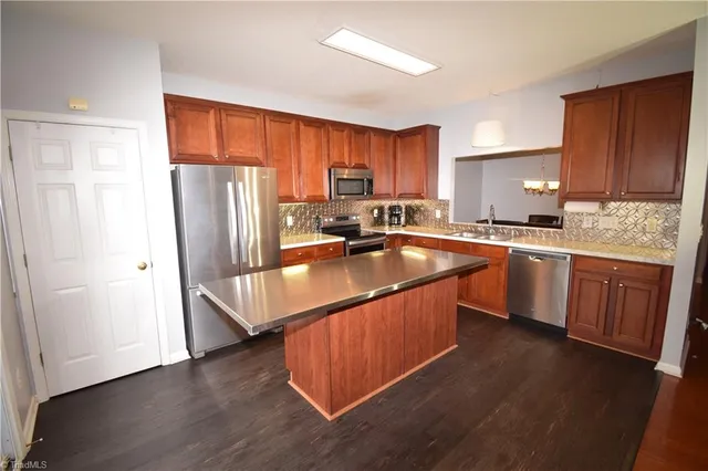 $263,000 | 136 Penry Lane, Clemmons, NC 27012