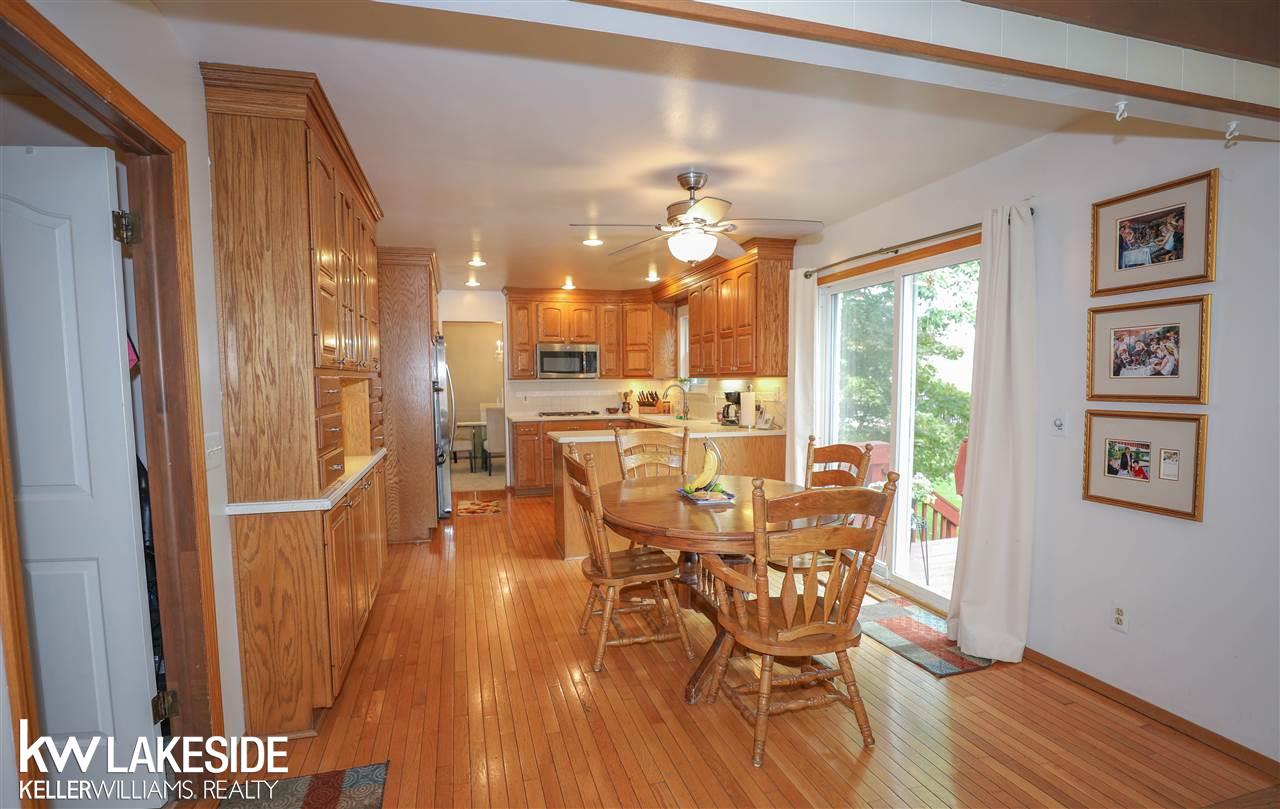 430 Sunlight Drive Rochester Hills, MI 48309 - Photo 8 of 34
