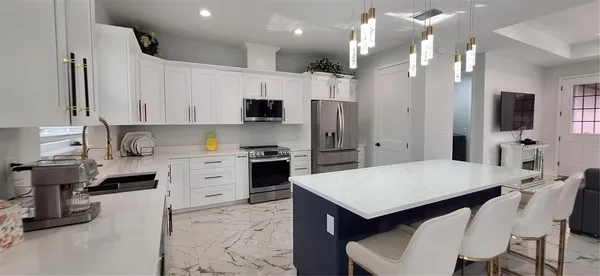 $650,000 | 7242 Elaine Drive, Webster, FL 33597