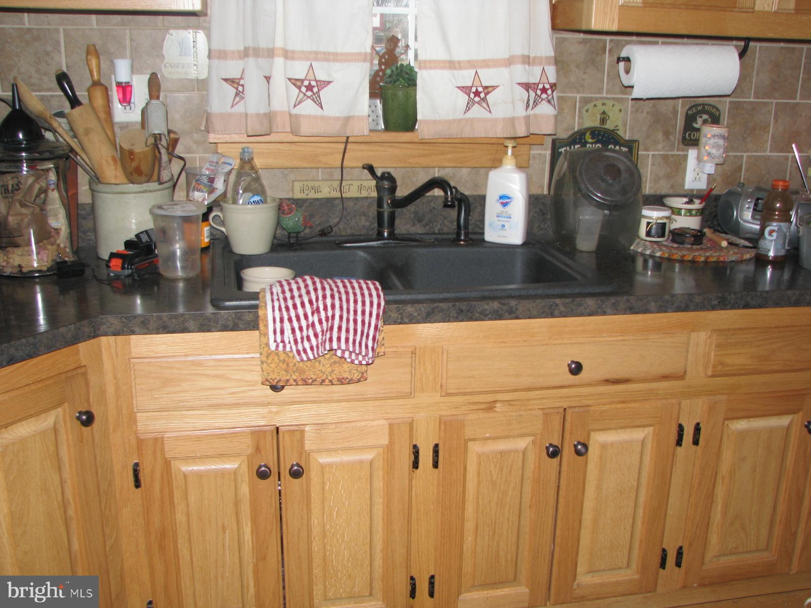 801 Cornwall Road Lebanon, PA 17042 - Photo 16 of 58 KITCHEN