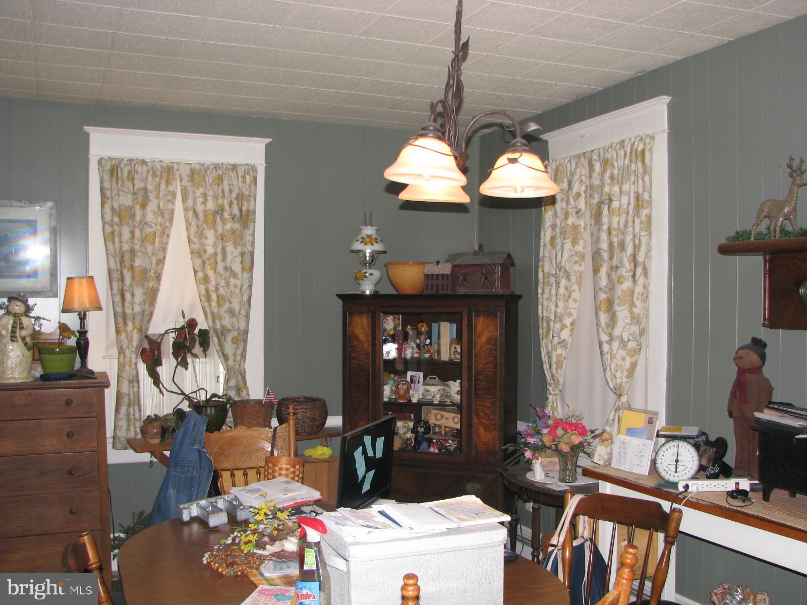 801 Cornwall Road Lebanon, PA 17042 - Photo 24 of 58 DINING ROOM