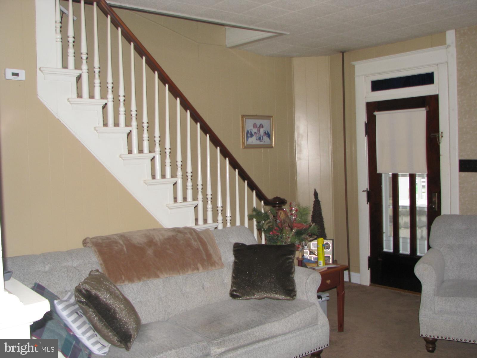 801 Cornwall Road Lebanon, PA 17042 - Photo 29 of 58 LIVING ROOM