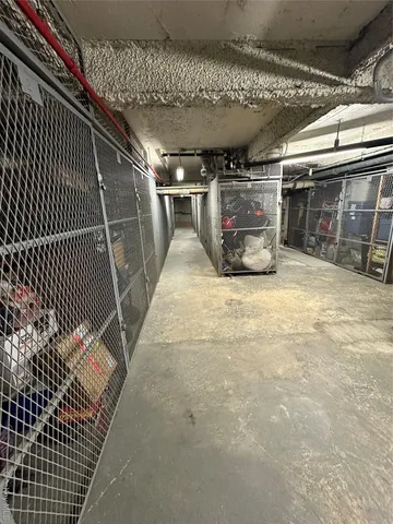 $259,000 | 241-20 Northern Boulevard, Unit 1M | Douglaston