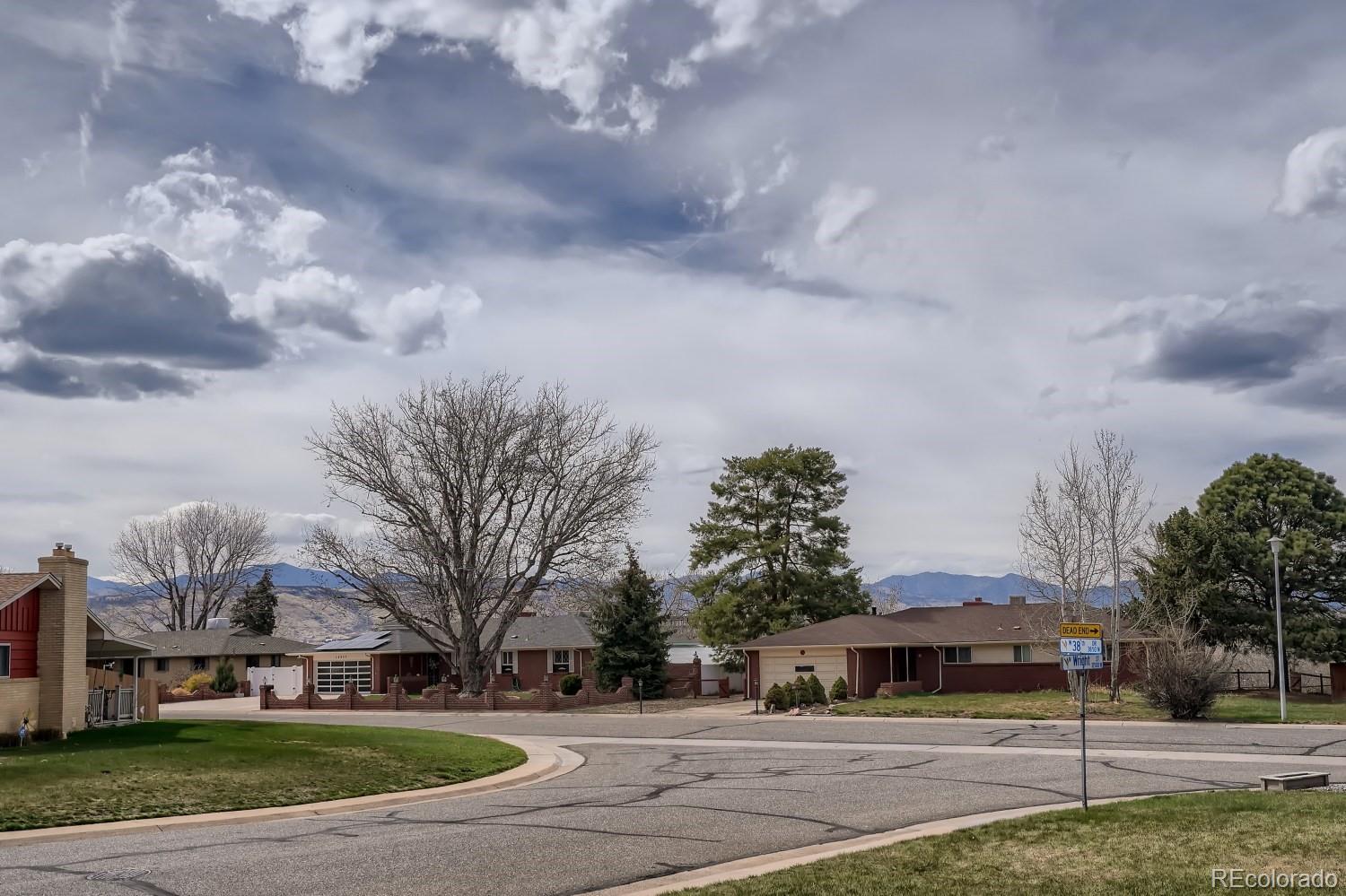 3834 Wright Street Wheat Ridge, CO 80033 - Photo 4 of 40 Gallery Image 4