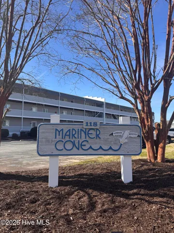 $420,000 | 118 Lake Avenue, Unit 303, Morehead City, NC 28557