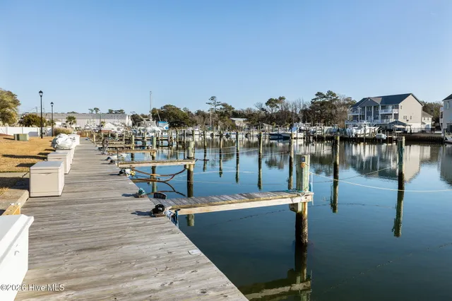 $420,000 | 118 Lake Avenue, Unit 303, Morehead City, NC 28557