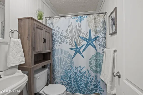 $405,000 | 118 Lake Avenue, Unit 303, Morehead City, NC 28557