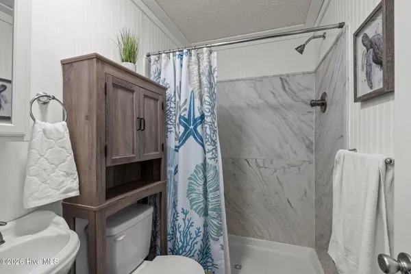 $405,000 | 118 Lake Avenue, Unit 303, Morehead City, NC 28557