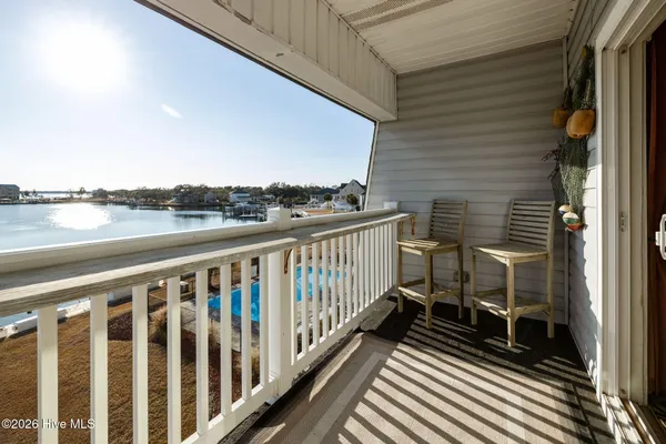 $405,000 | 118 Lake Avenue, Unit 303, Morehead City, NC 28557