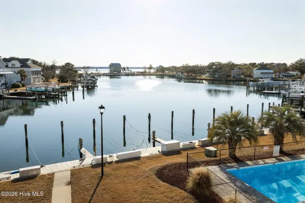 $405,000 | 118 Lake Avenue, Unit 303, Morehead City, NC 28557
