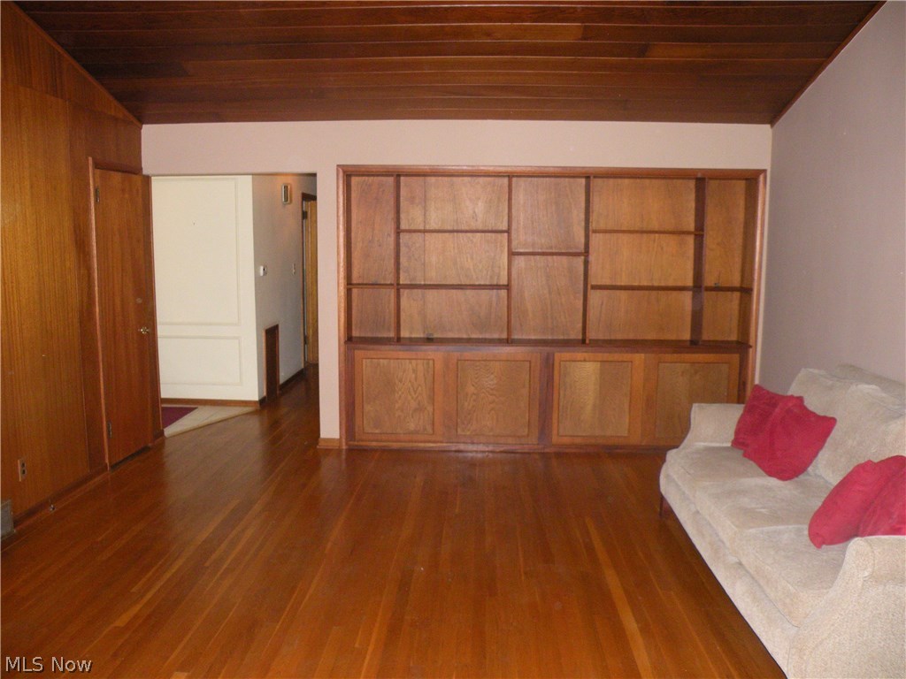 2912 Rexford Road Youngstown, OH 44511 - Photo 7 of 27 Gallery Image 7