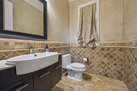 $1,299,000 | 4920 Cedar Street, Bellaire, TX 77401