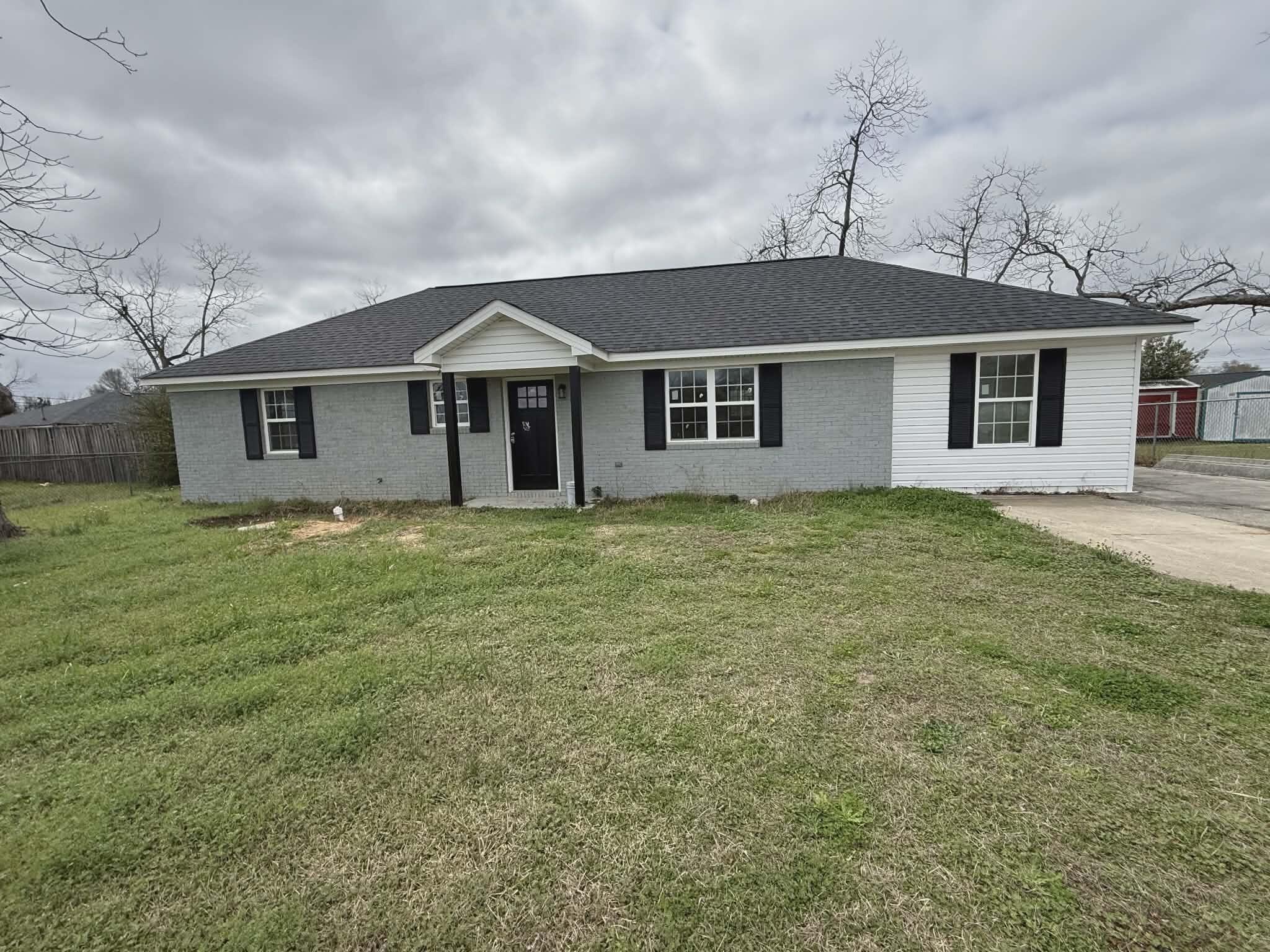 938 Quaker Rd Drive Waynesboro, GA 30830 - Photo 1 of 9 1