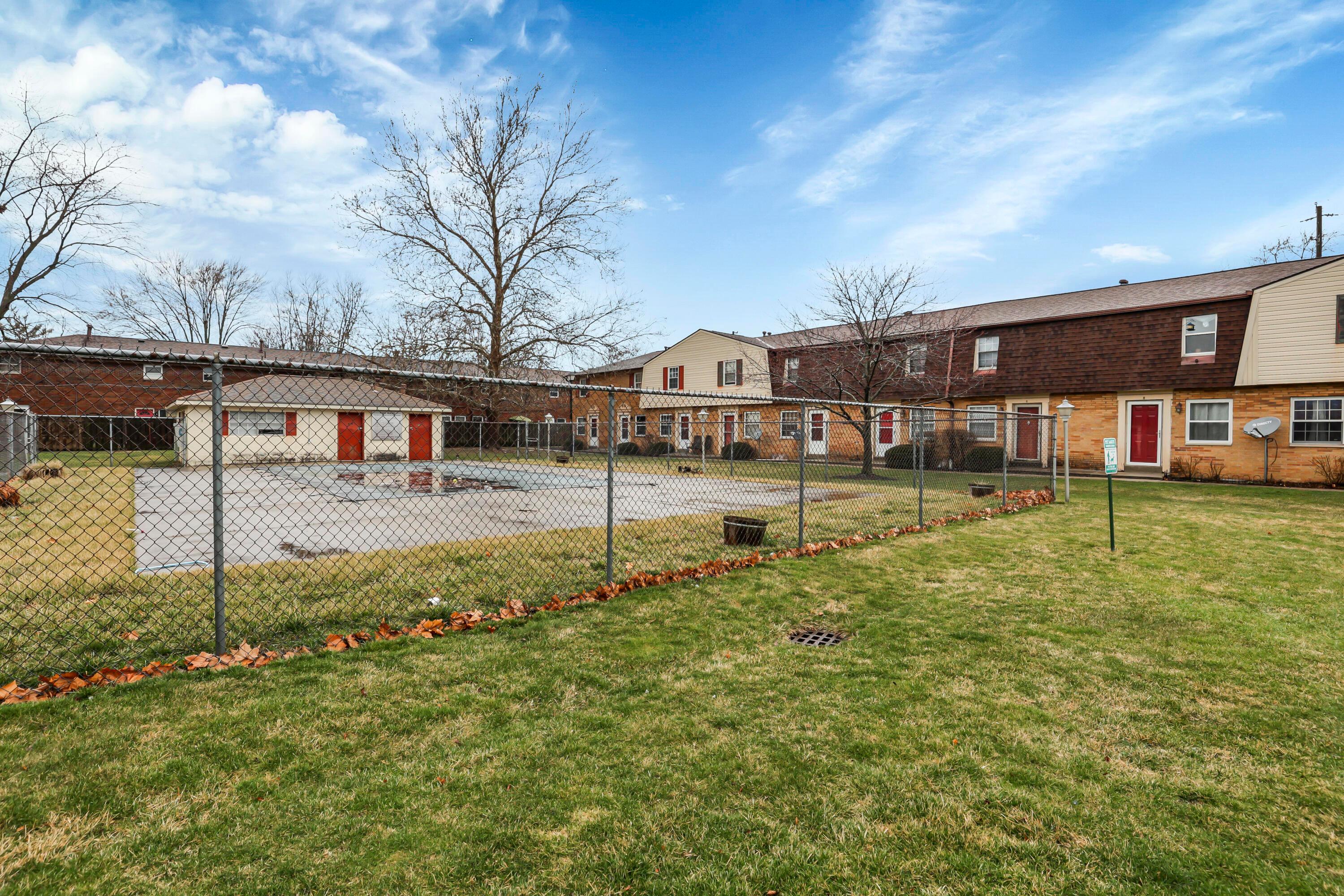 5726 Beechcroft Road, Unit C Columbus, OH 43229 - Photo 17 of 17 Backyard