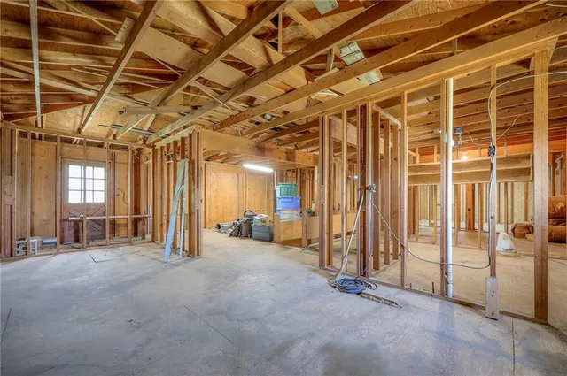 $1,250,000 | 23436 Guthrie Road, Linwood, KS 66052