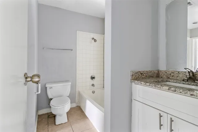 $1,400 | 8657 Village Of Fondren, Unit 8657, Houston, TX 77071