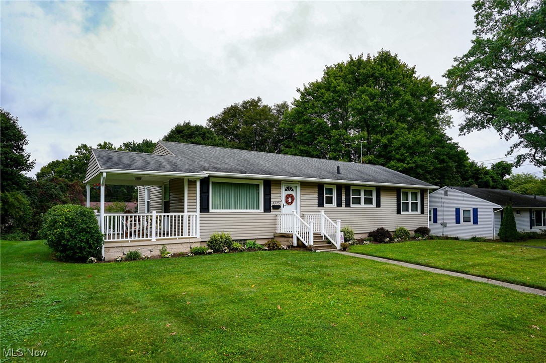 2375 Burnham Road Akron, OH 44333 - Photo 2 of 39 View of porch on left side of home