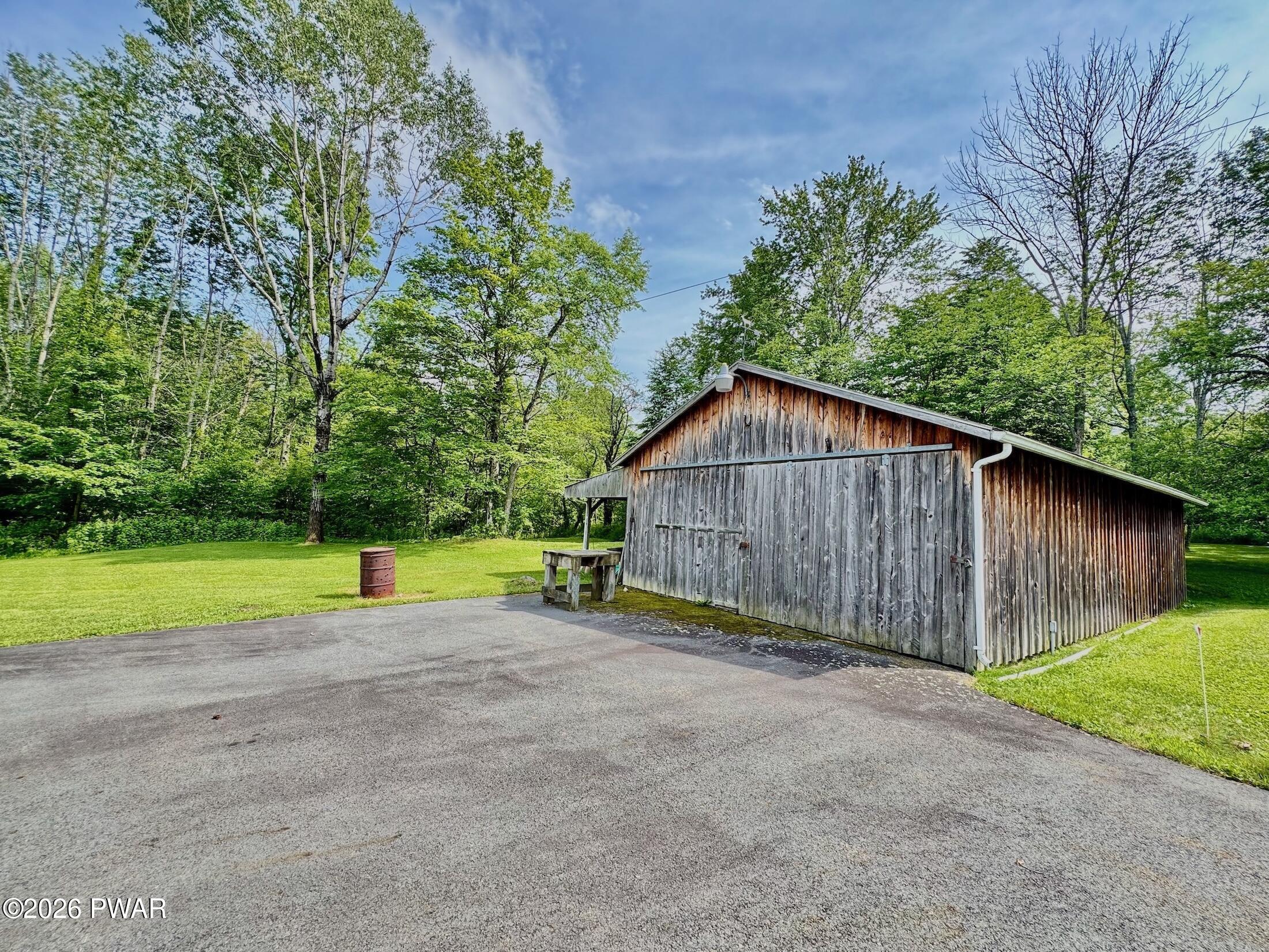 61 Murphy Hill Road Pleasant Mount, PA 18453 - Photo 7 of 66