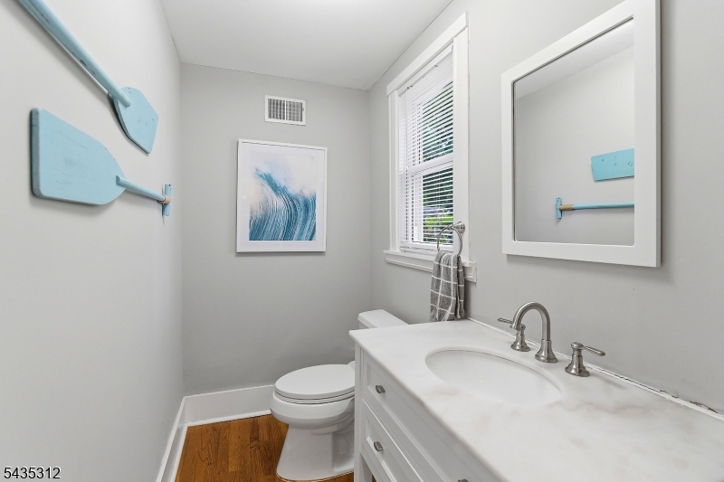 147 High Street Montclair, NJ 07042 - Photo 14 of 25